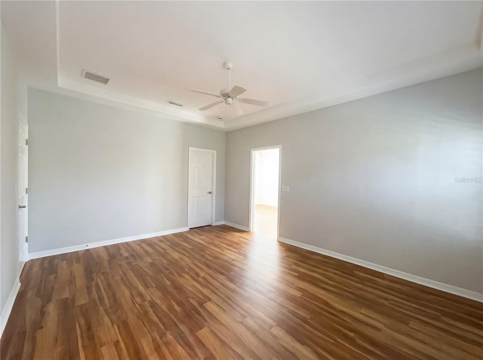 Image 19 of 21 For 5928 Brittania Boulevard