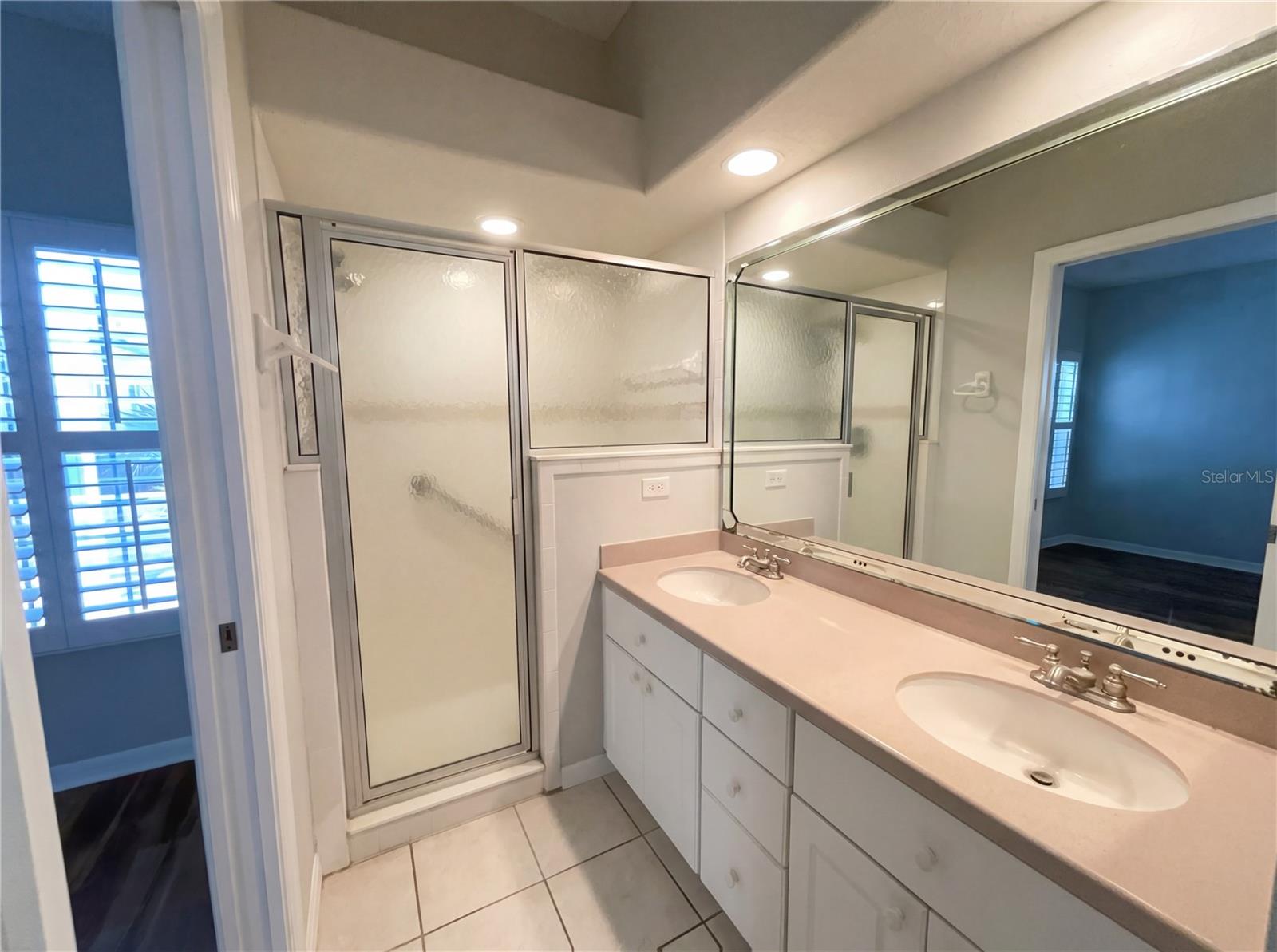 Image 20 of 21 For 5928 Brittania Boulevard