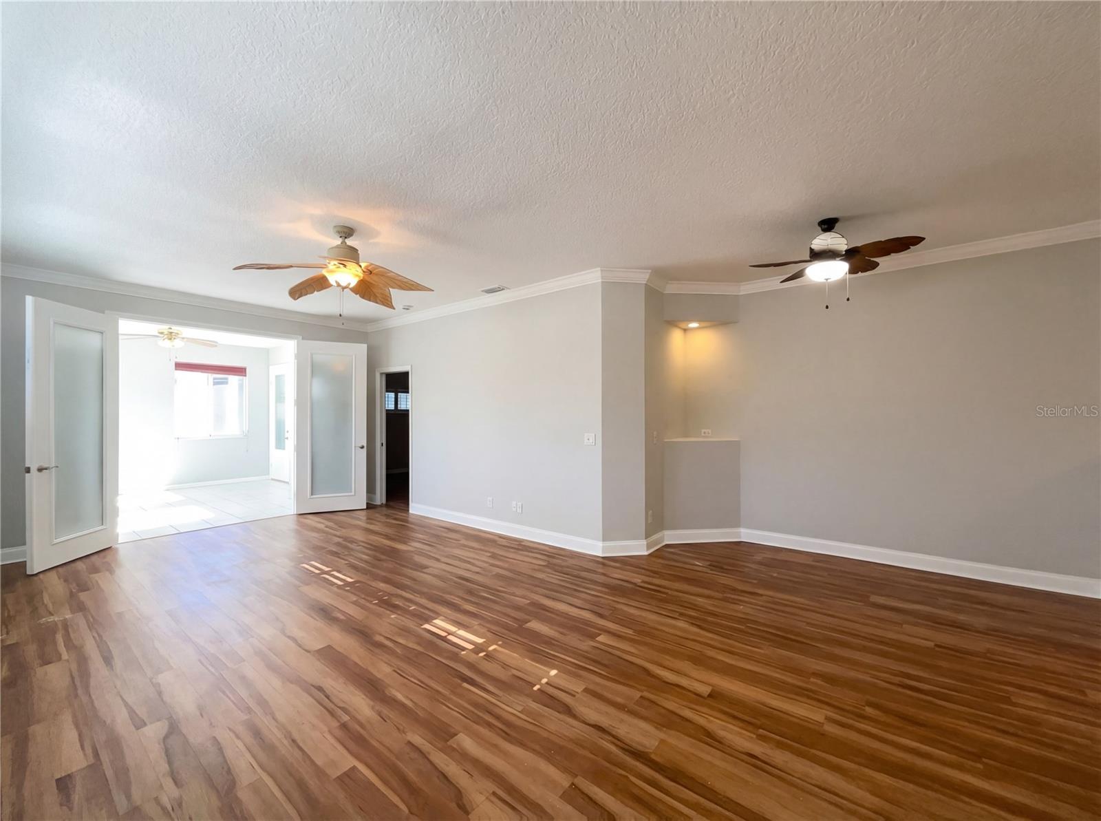 Image 3 of 21 For 5928 Brittania Boulevard