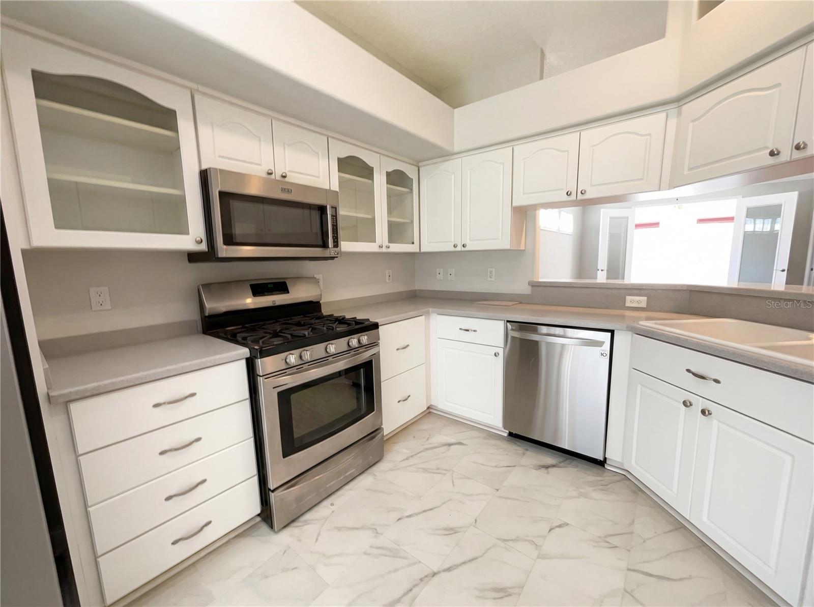 Image 7 of 21 For 5928 Brittania Boulevard