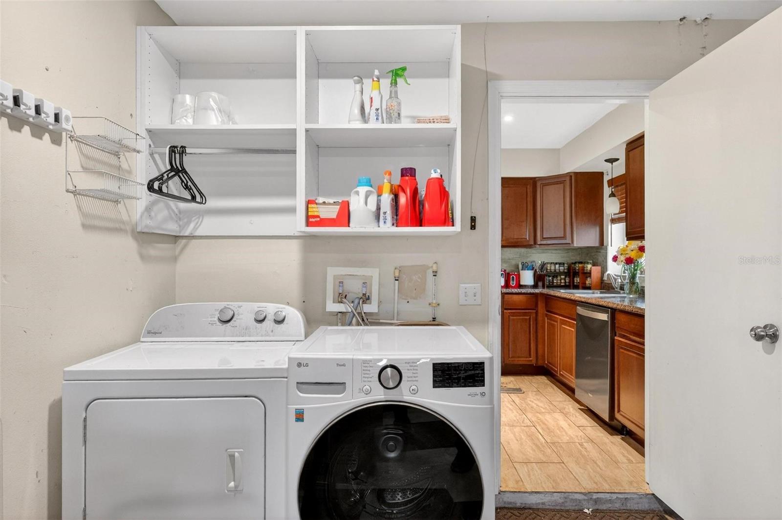 Image 33 of 51 For 1024 Timor Avenue