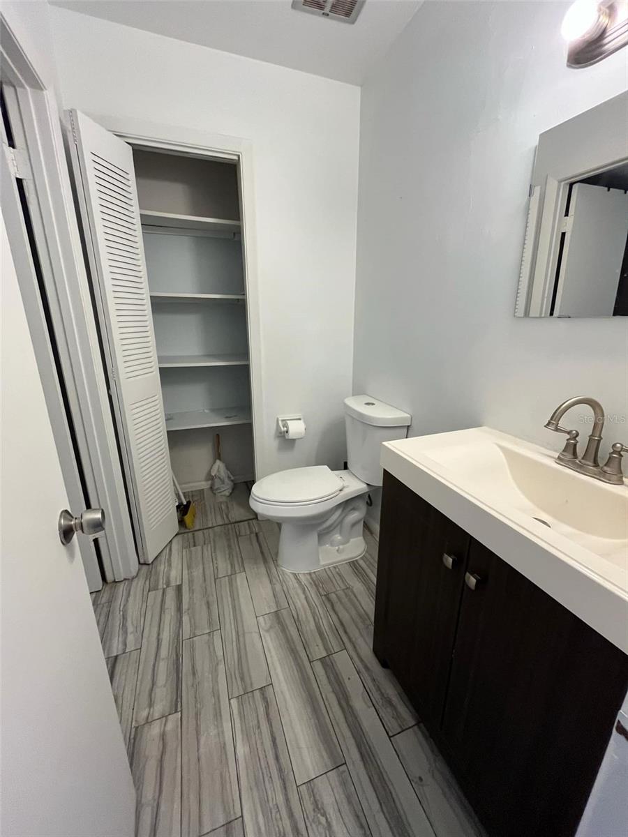 Image 35 of 55 For 1935 Conway Road K6