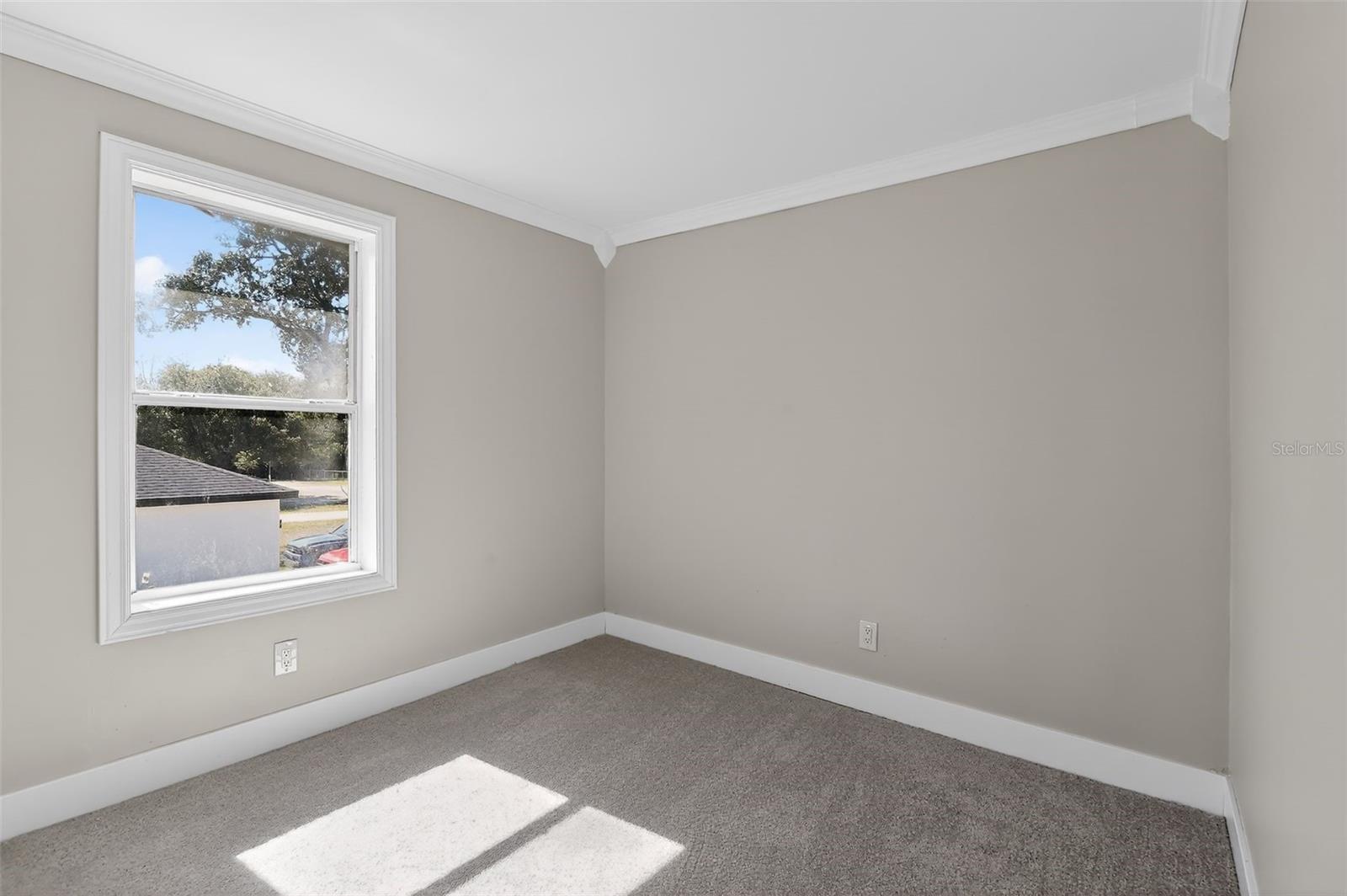 Image 12 of 30 For 2901 Palmetto Avenue