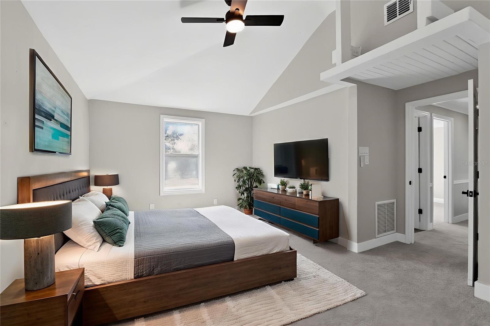 Image 20 of 30 For 2901 Palmetto Avenue