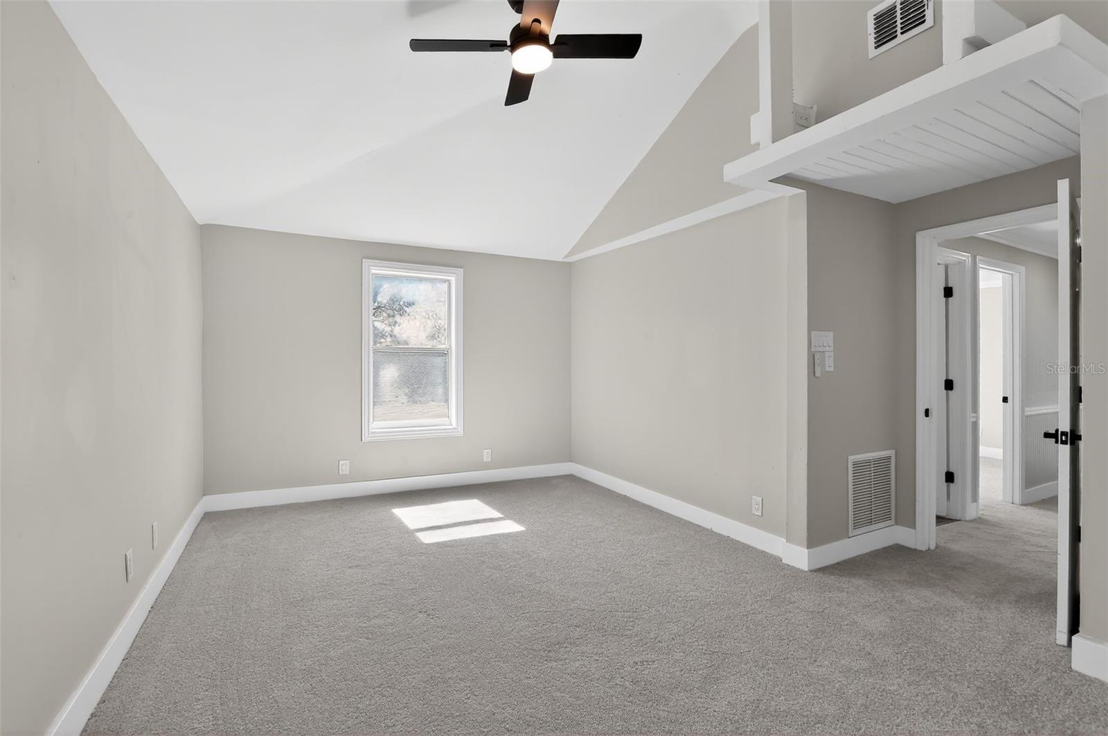 Image 21 of 30 For 2901 Palmetto Avenue