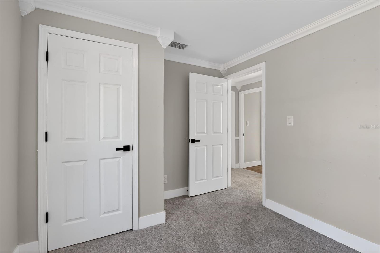 Image 26 of 30 For 2901 Palmetto Avenue