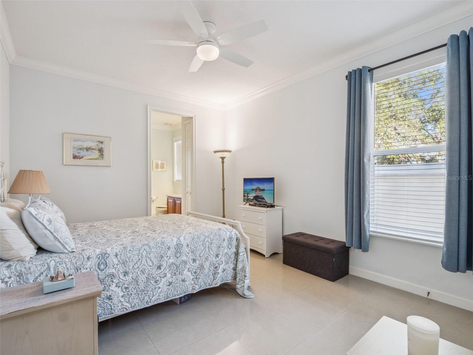 Image 31 of 71 For 2500 Saint Ignatious Court