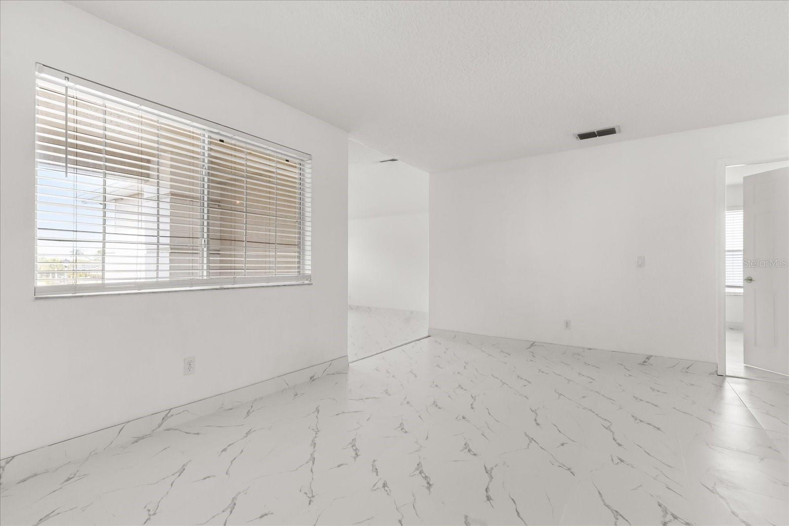 Image 17 of 58 For 2205 Wintermere Pointe Drive