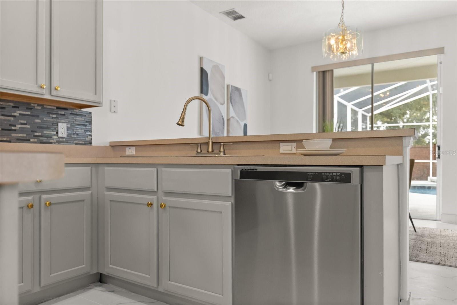 Image 24 of 58 For 2205 Wintermere Pointe Drive