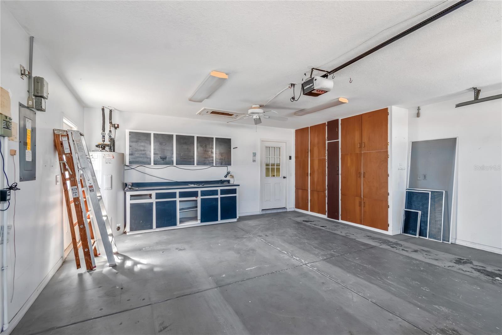 Image 29 of 44 For 17952 107th Court