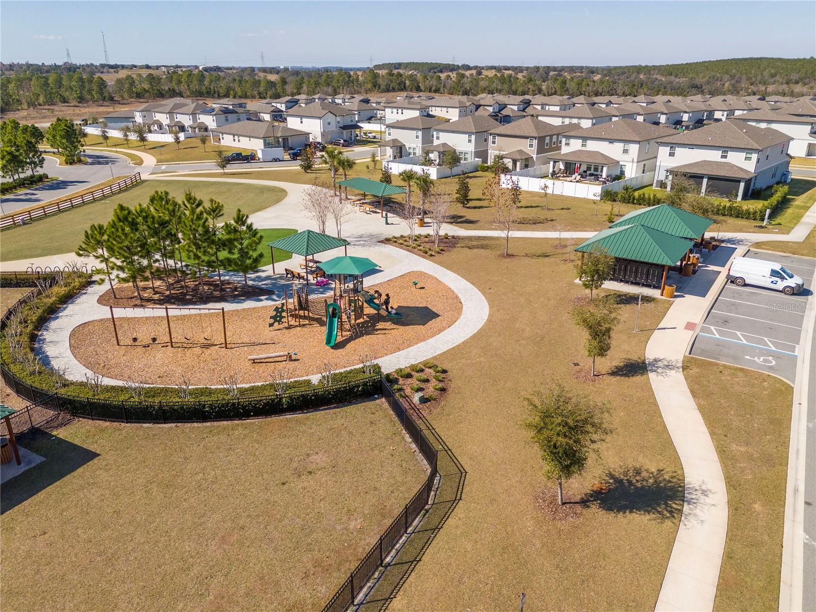 Image 12 of 77 For 2337 Treasure Hill Street