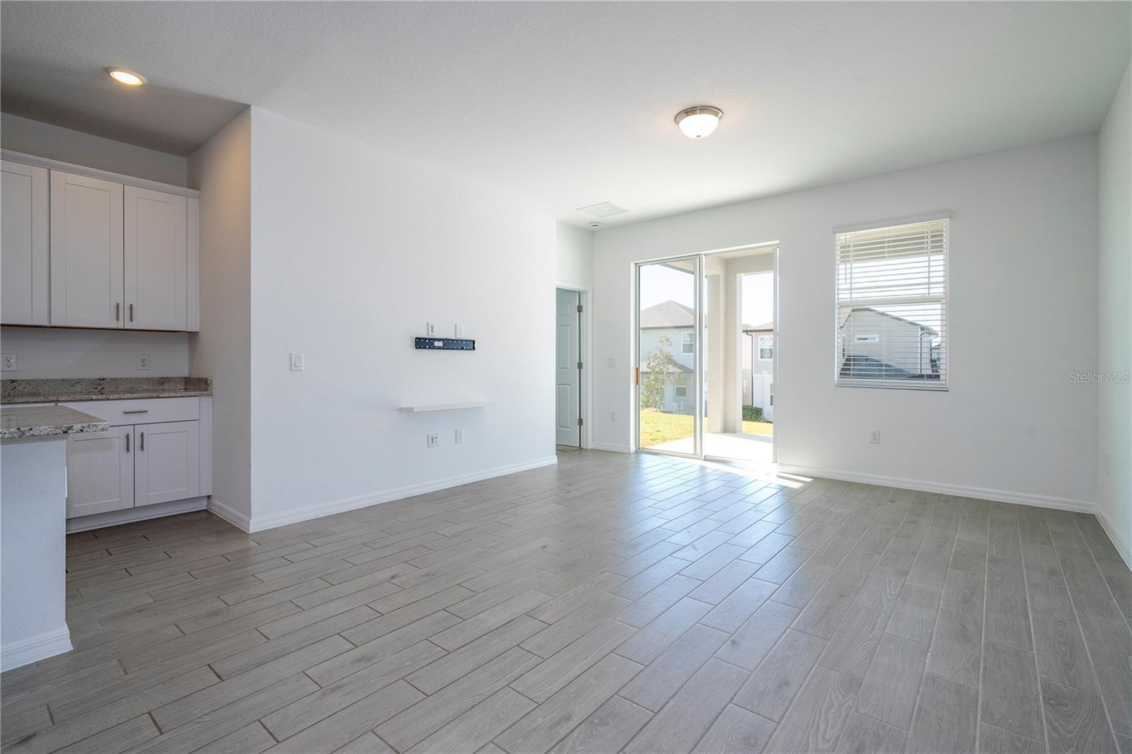 Image 35 of 77 For 2337 Treasure Hill Street