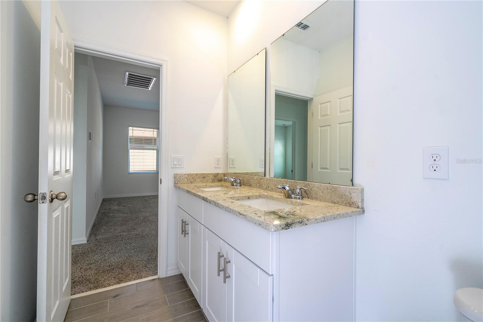 Image 67 of 77 For 2337 Treasure Hill Street