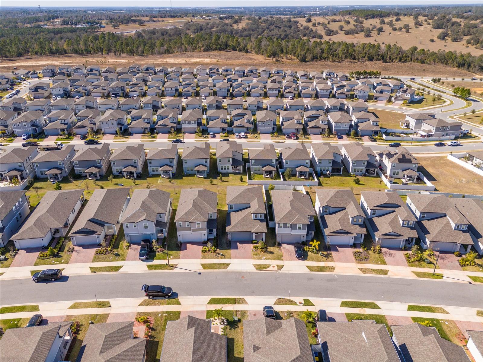 Image 9 of 77 For 2337 Treasure Hill Street