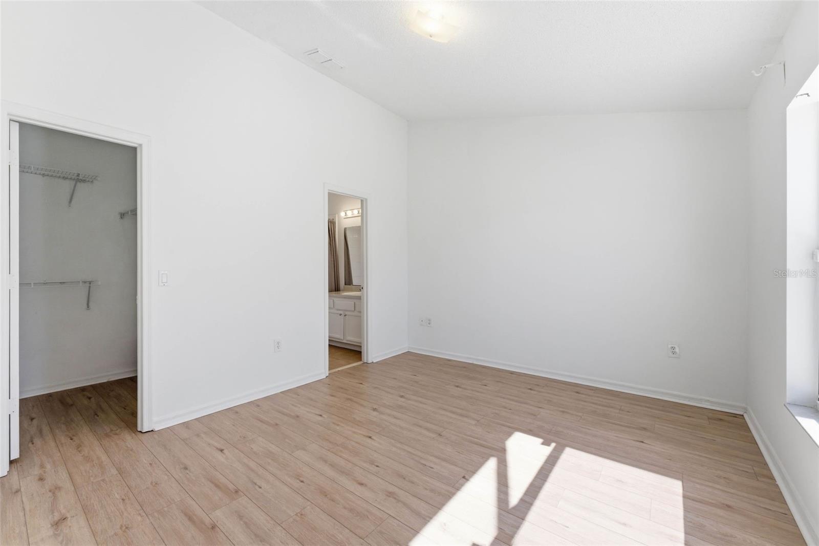 Image 26 of 64 For 1043 Soaring Eagle Lane