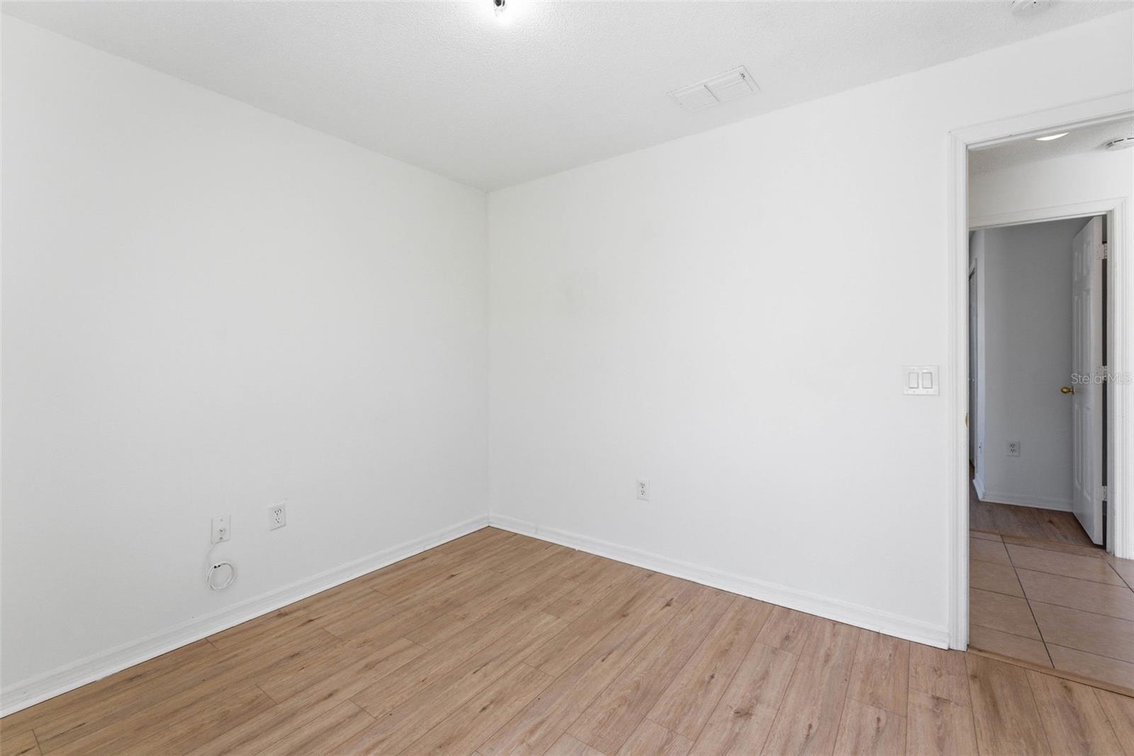 Image 36 of 64 For 1043 Soaring Eagle Lane