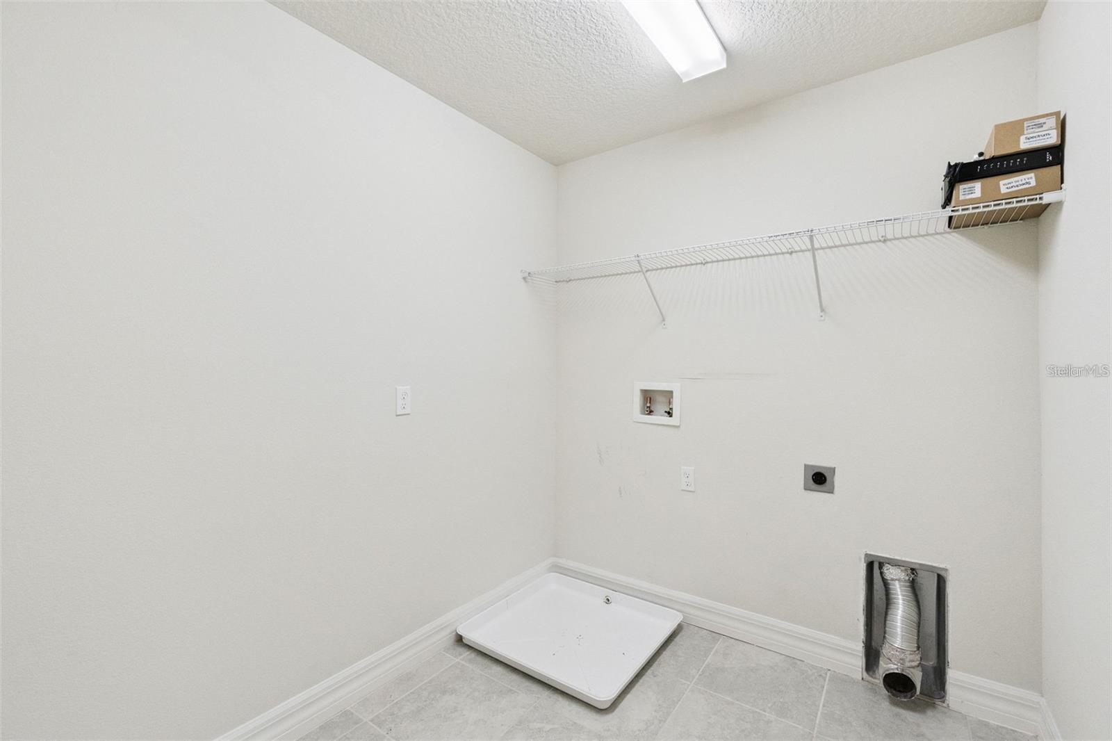 Image 23 of 50 For 2282 Nuthatch Street