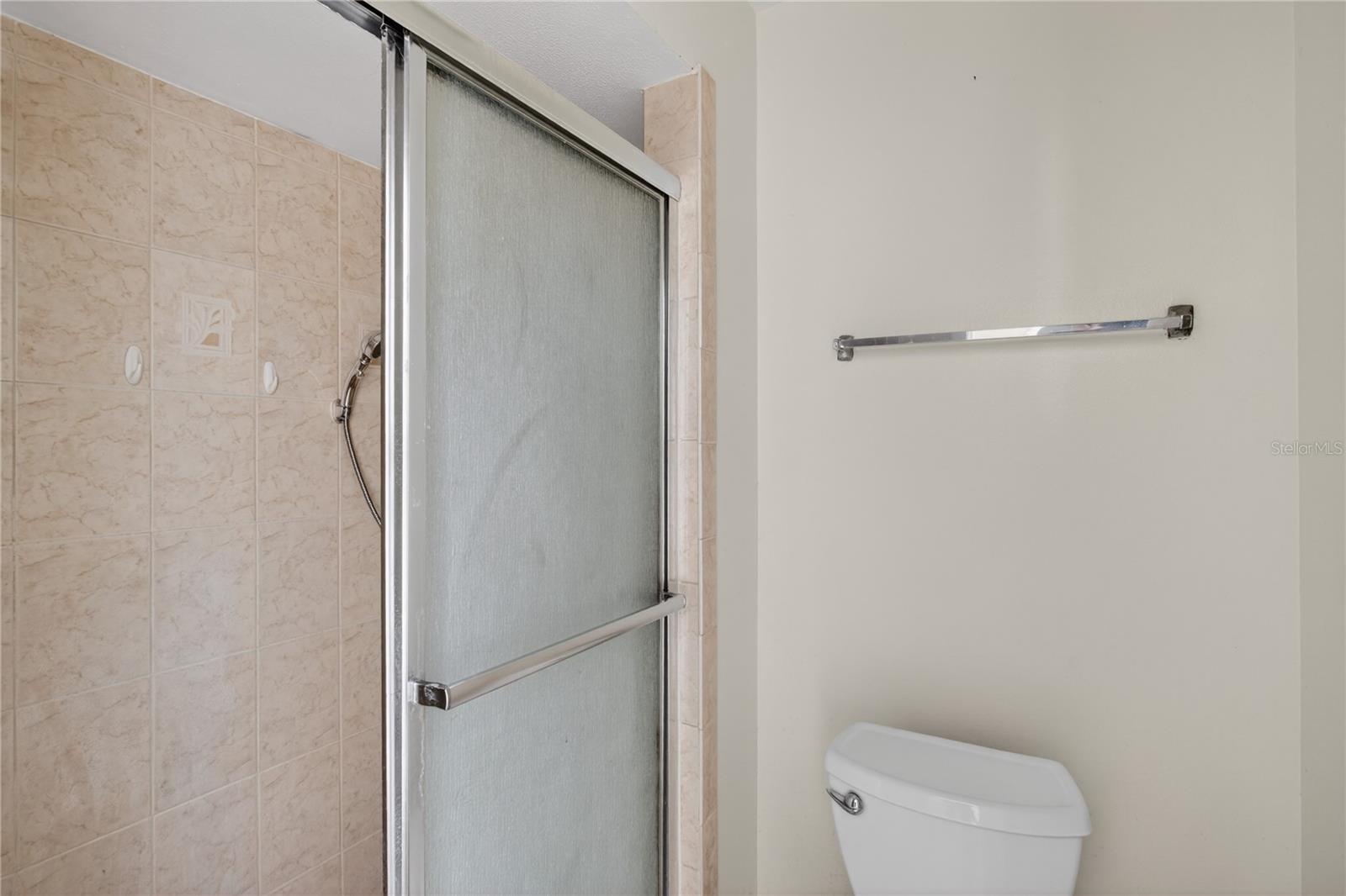 Image 25 of 34 For 1049 Trowbridge Court