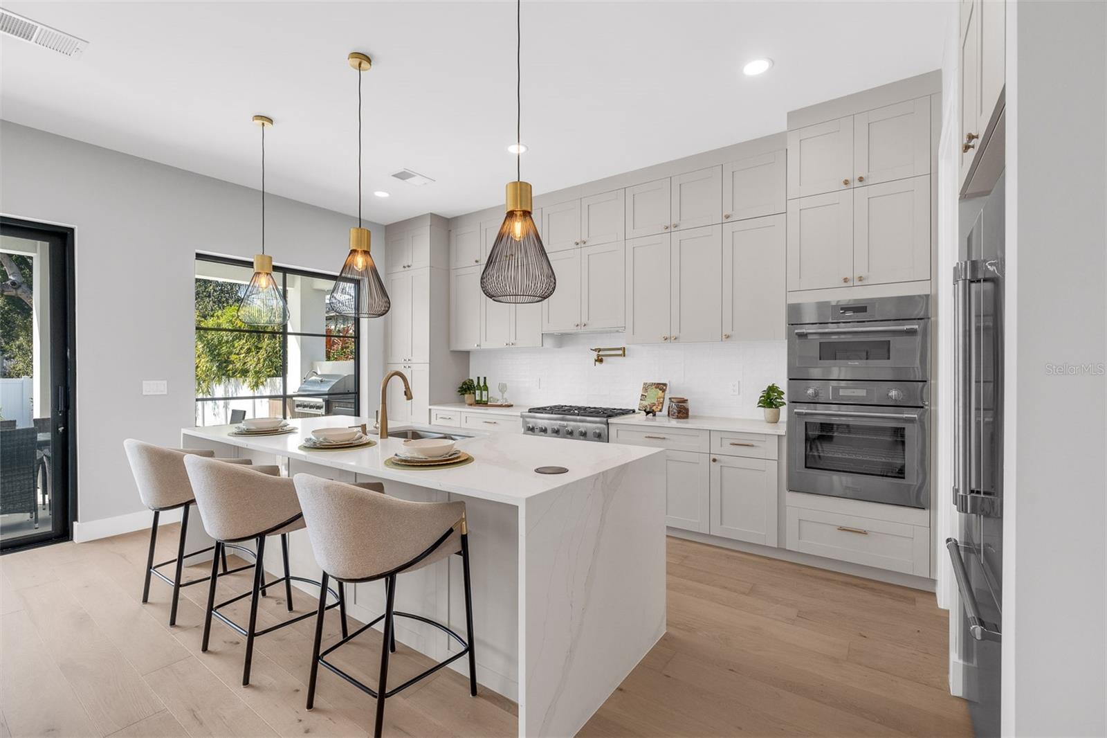 Image 15 of 67 For 2422 Musselwhite Avenue