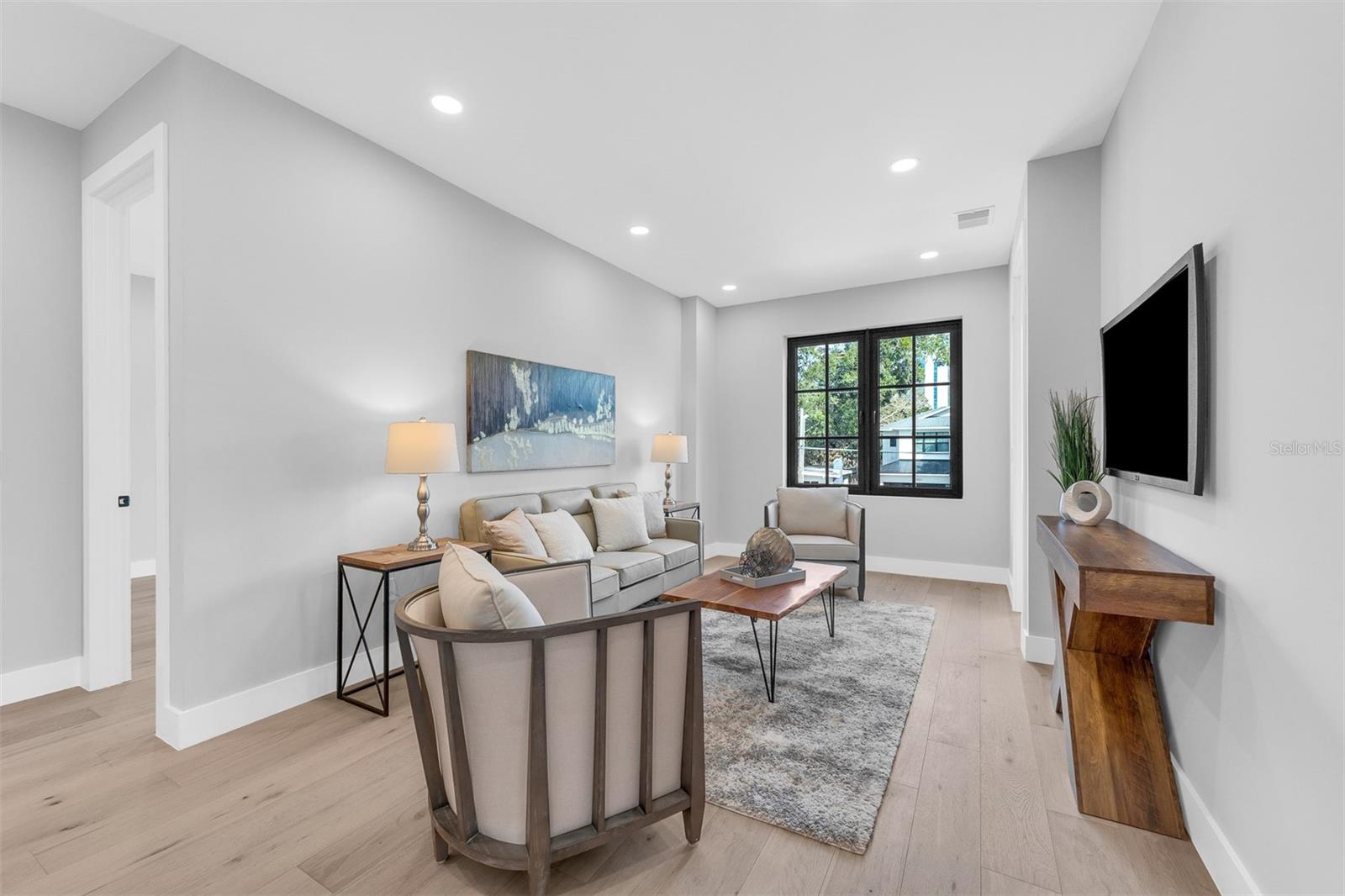 Image 30 of 67 For 2422 Musselwhite Avenue