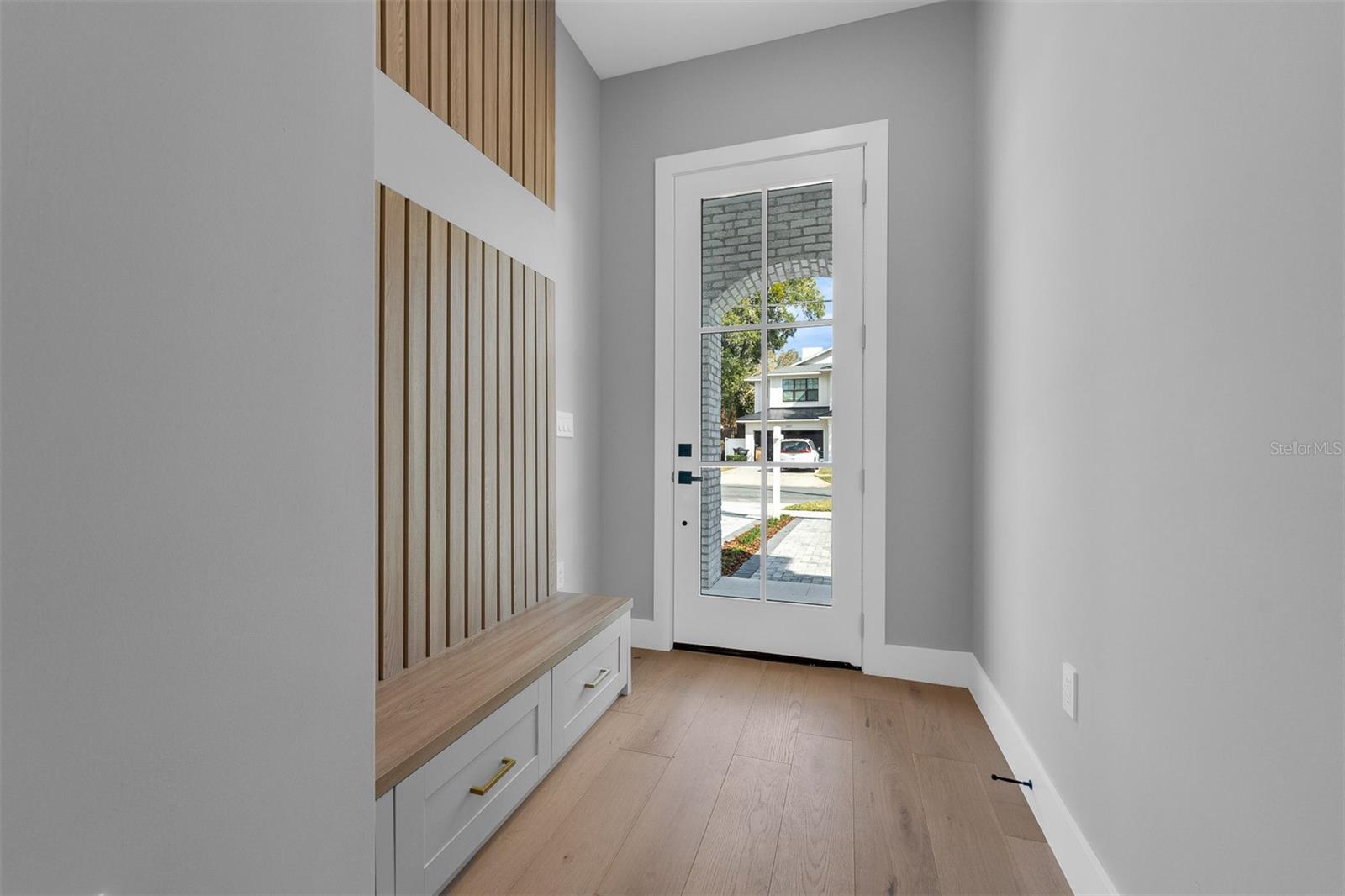 Image 4 of 67 For 2422 Musselwhite Avenue