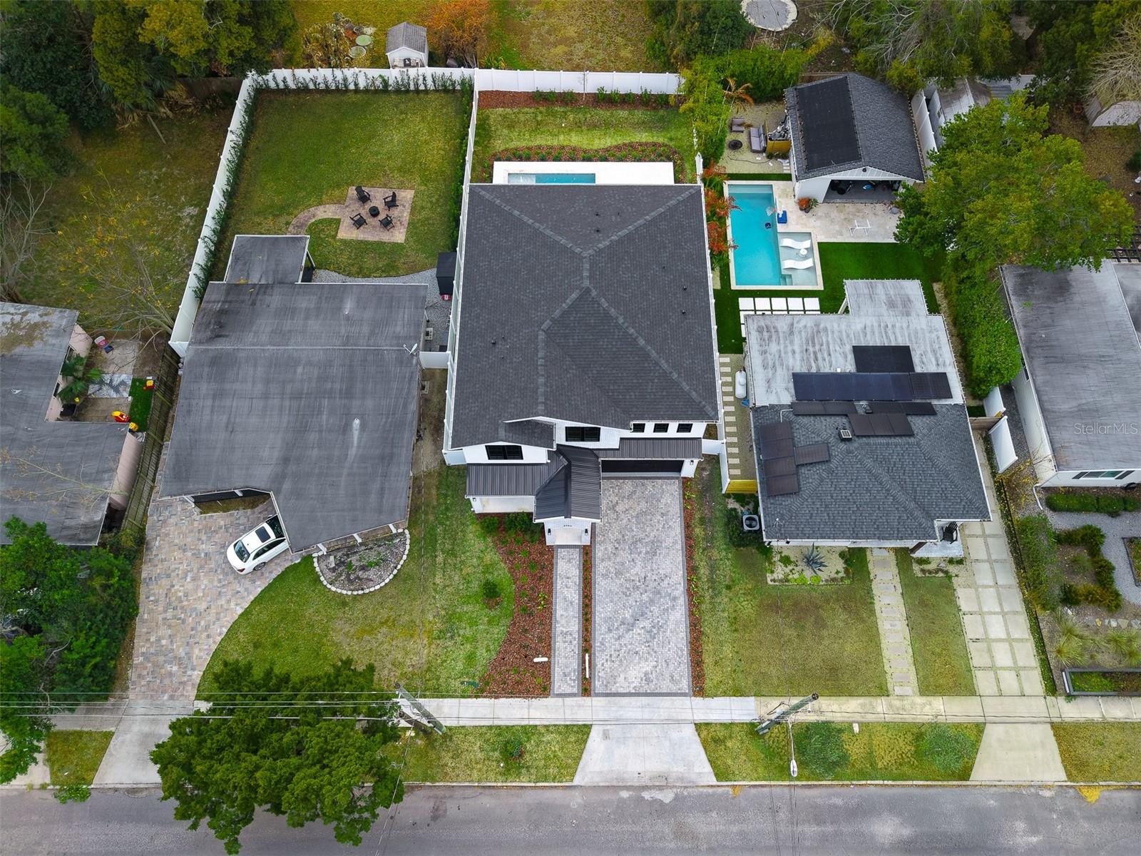 Image 60 of 67 For 2422 Musselwhite Avenue