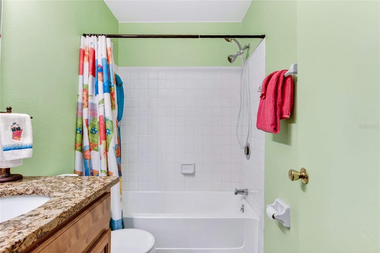 Image 22 of 40 For 610 Kenwick Circle 205