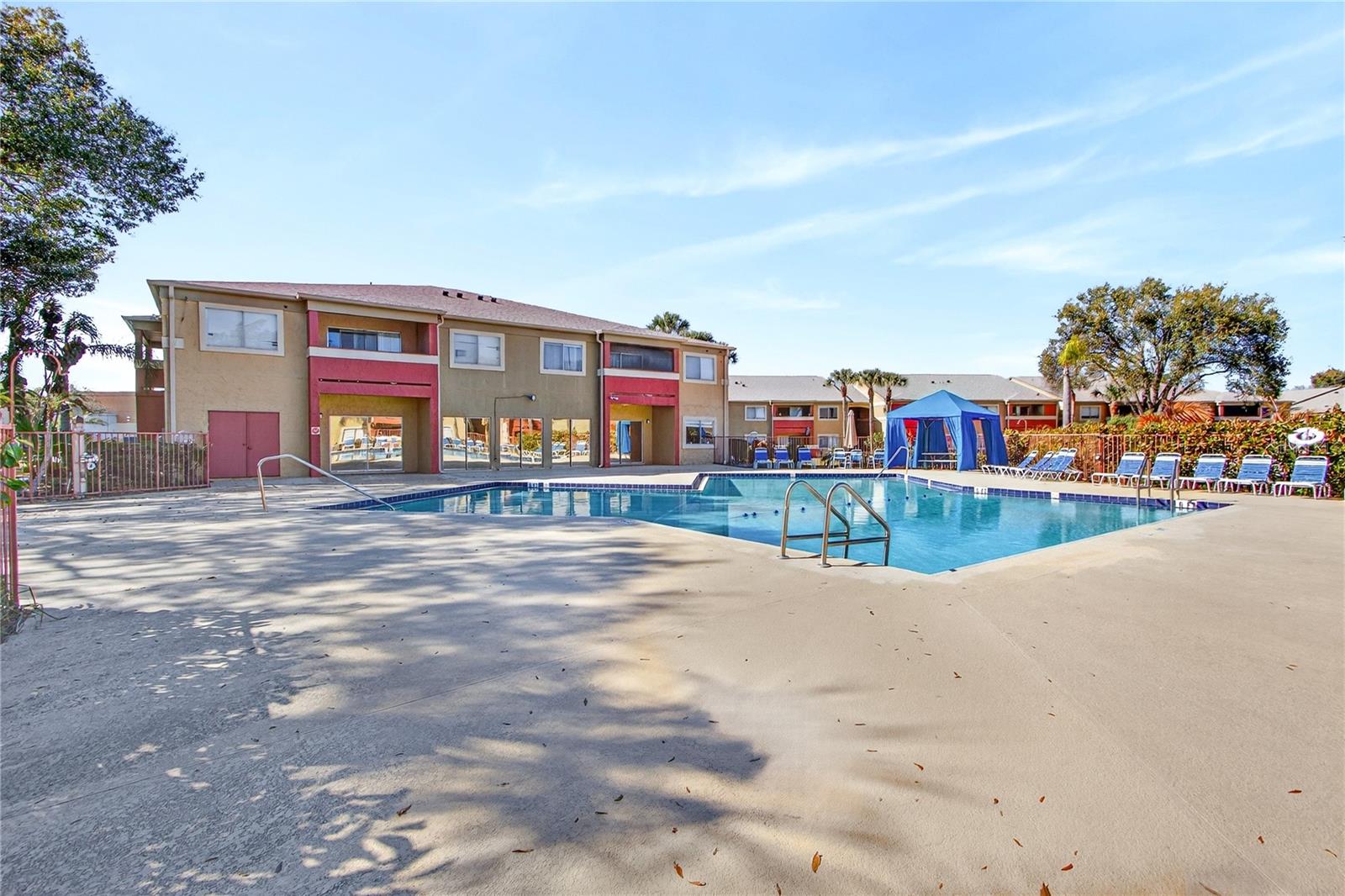 Image 27 of 40 For 610 Kenwick Circle 205