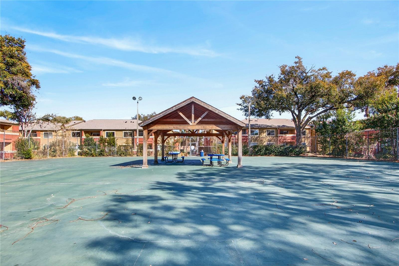 Image 32 of 40 For 610 Kenwick Circle 205