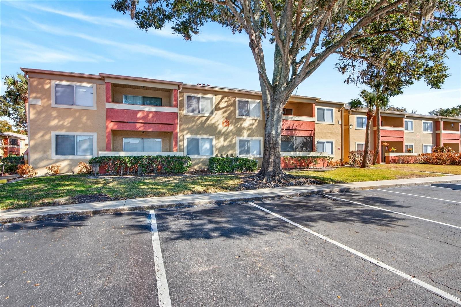 Image 35 of 40 For 610 Kenwick Circle 205