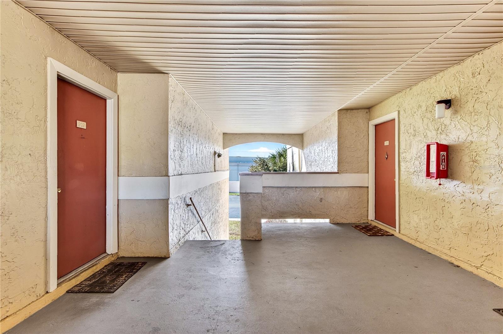 Image 38 of 40 For 610 Kenwick Circle 205