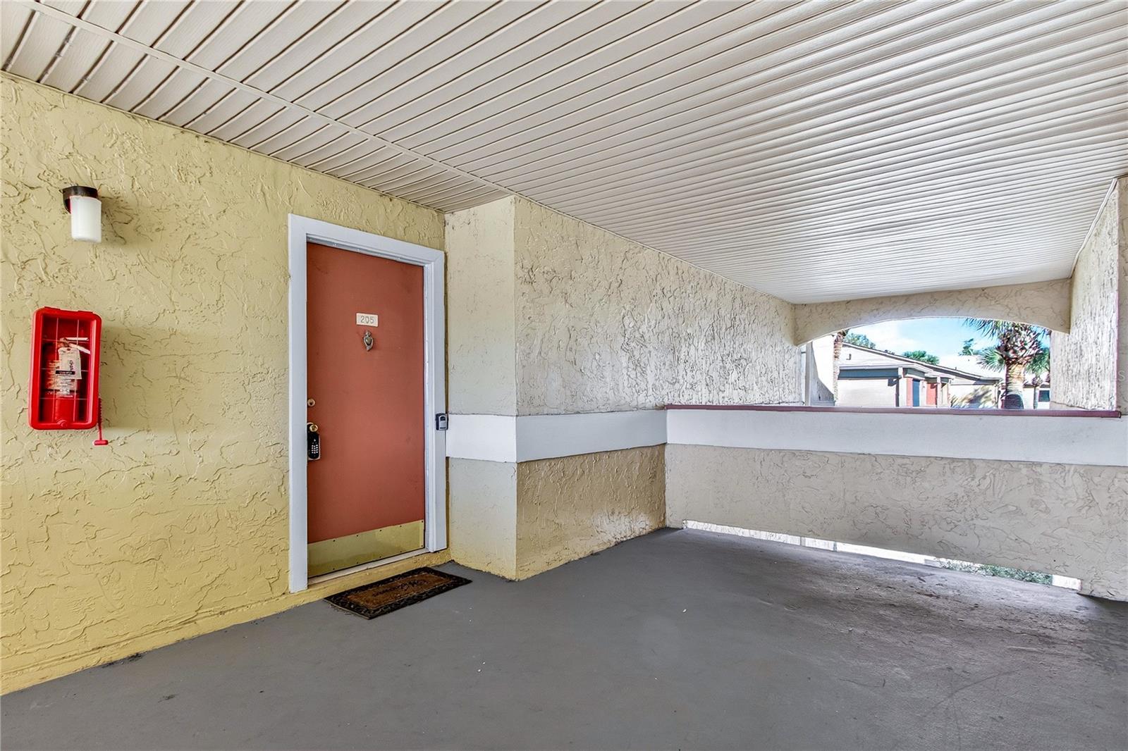 Image 39 of 40 For 610 Kenwick Circle 205