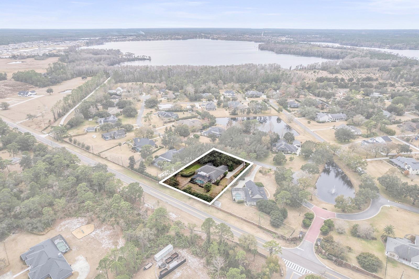 Image 52 of 63 For 881 Belfast Place