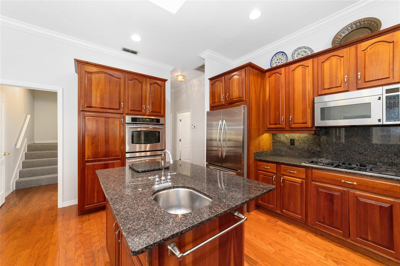 Image 19 of 56 For 1899 91st Place