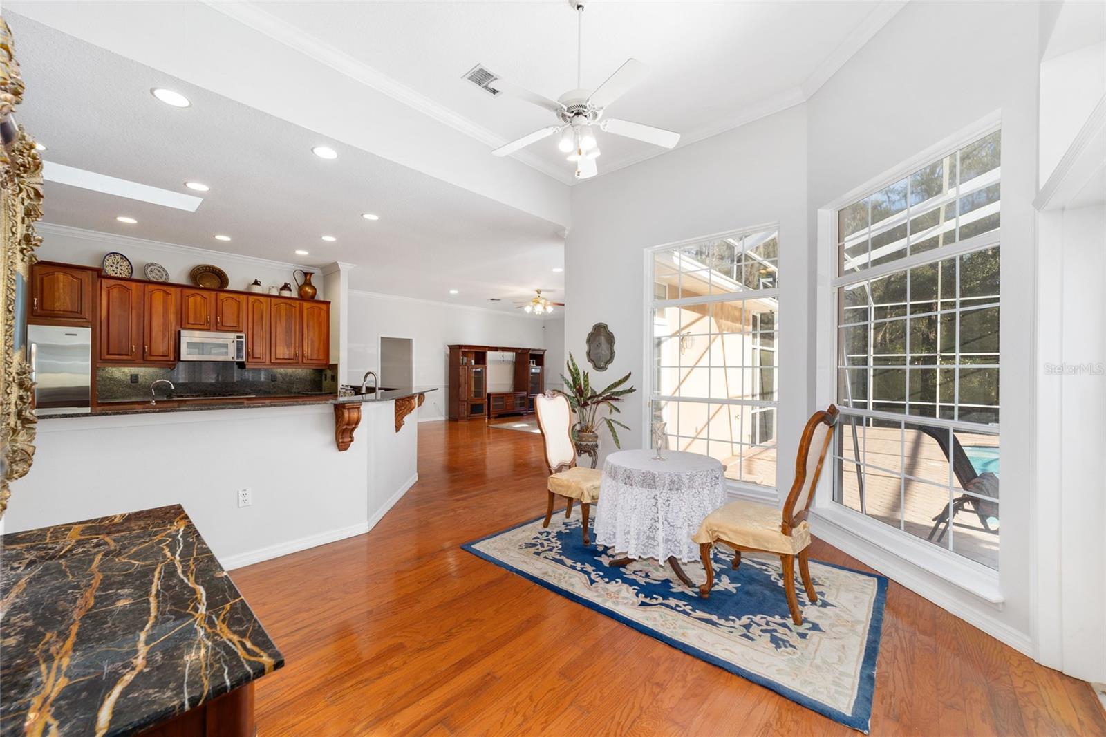 Image 21 of 56 For 1899 91st Place