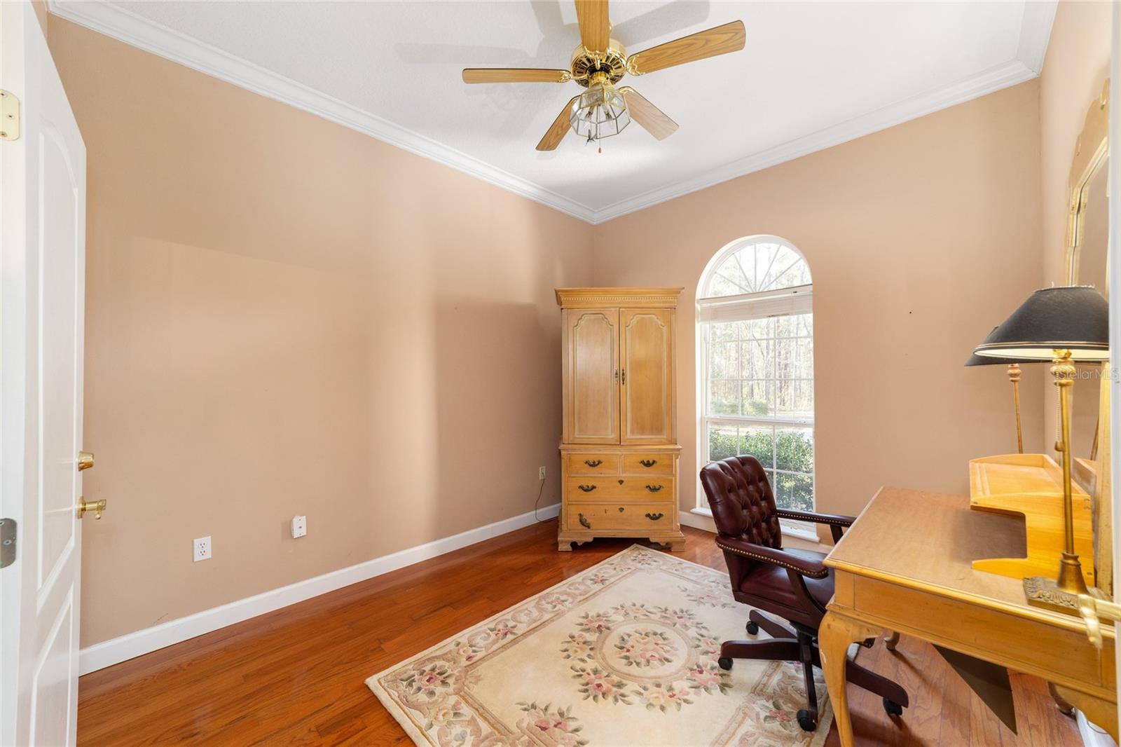 Image 40 of 56 For 1899 91st Place