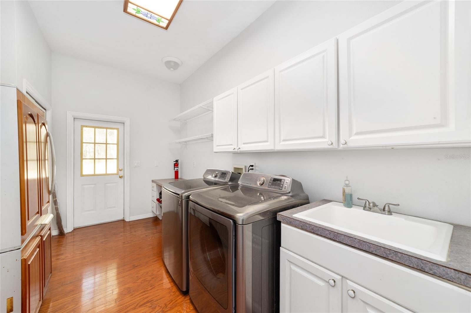 Image 51 of 56 For 1899 91st Place