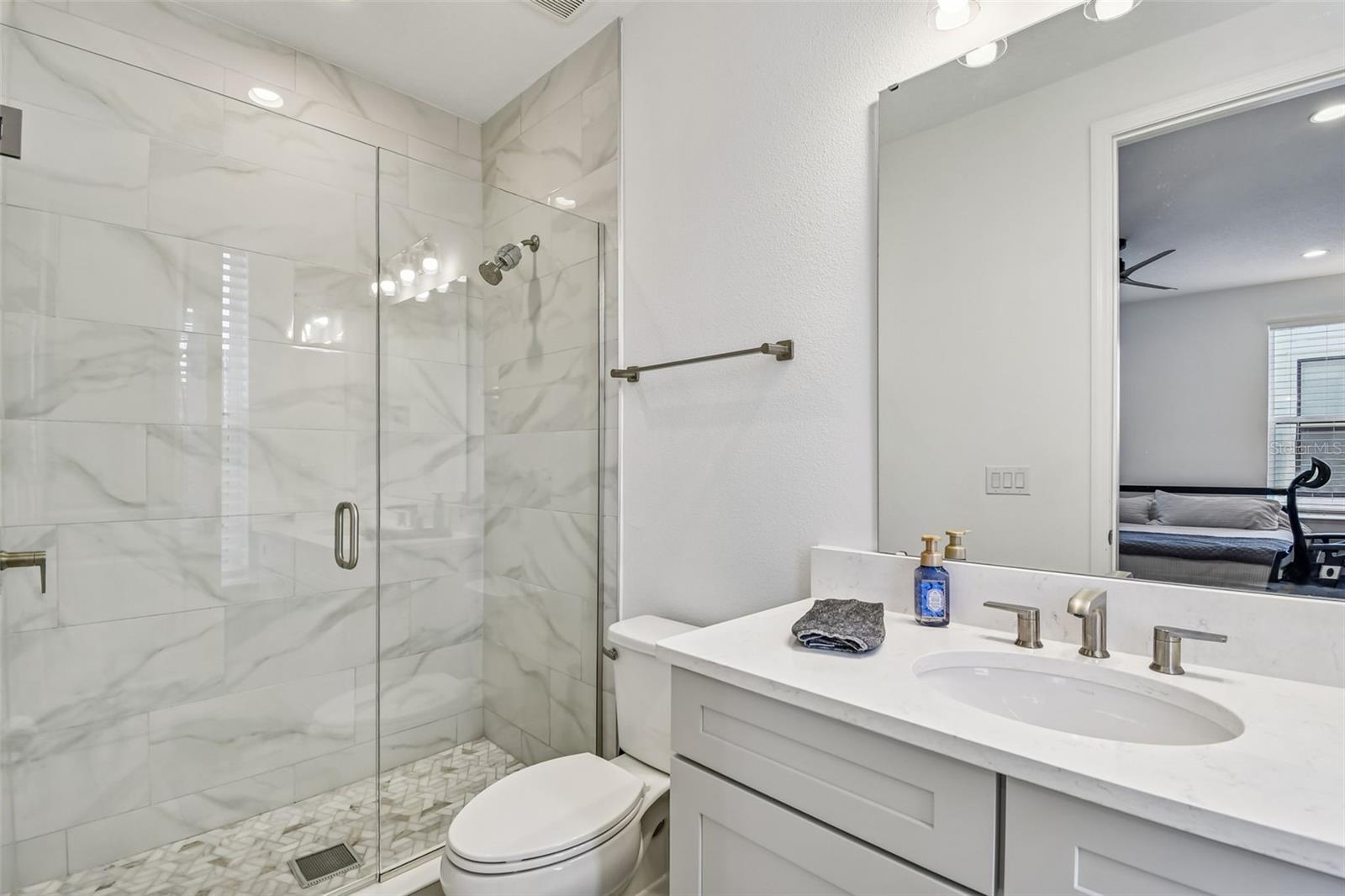 Image 23 of 44 For 2332 Brix Streets