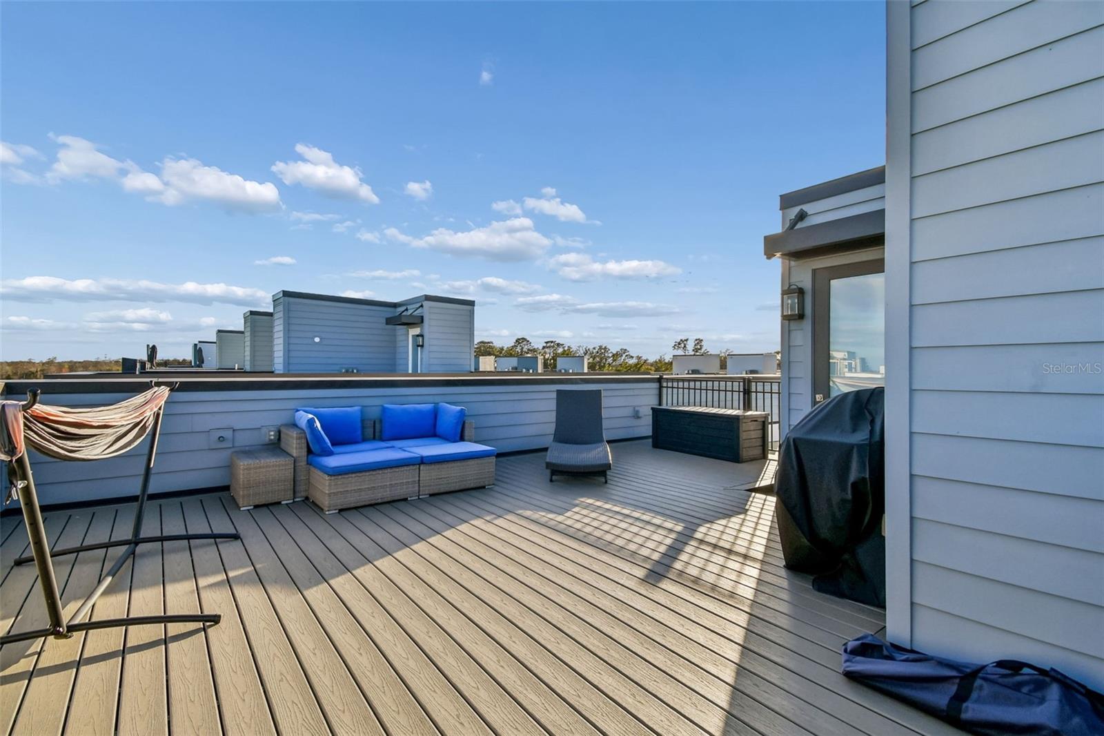 Image 32 of 44 For 2332 Brix Streets