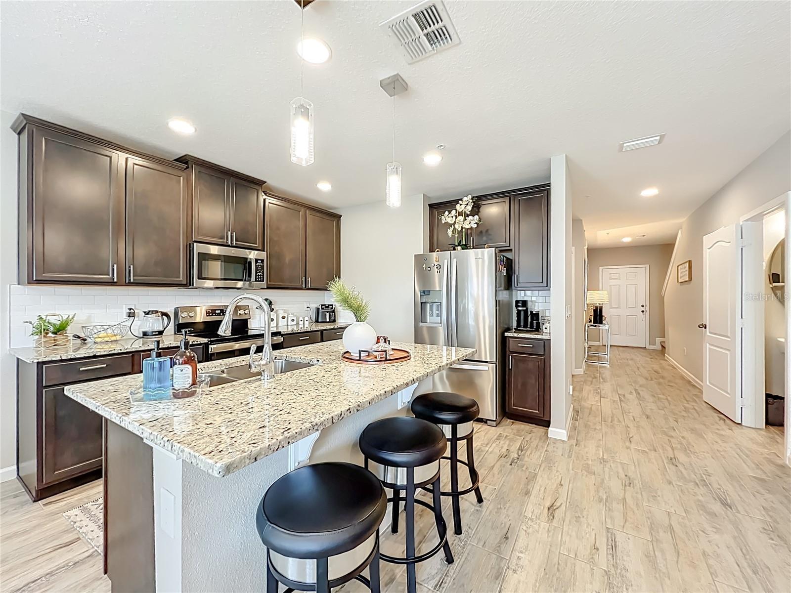 Image 11 of 53 For 381 Smugglers Way