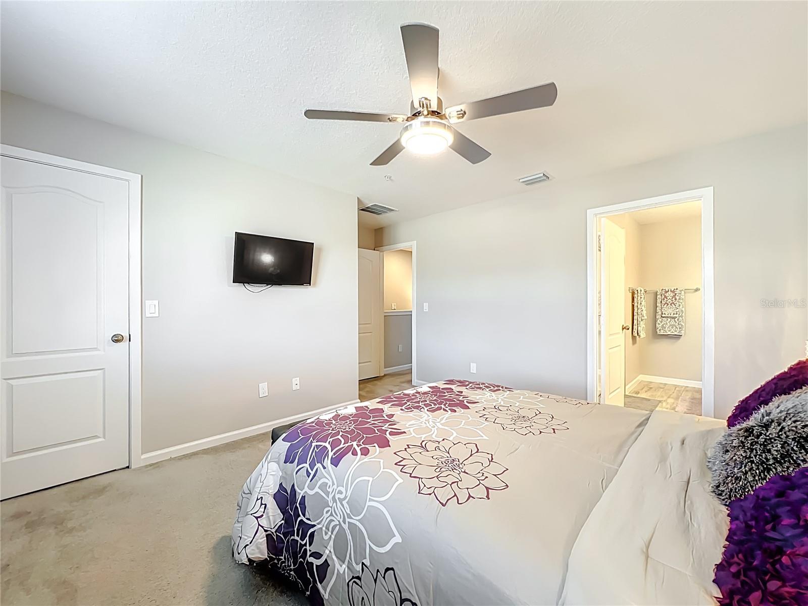 Image 31 of 53 For 381 Smugglers Way