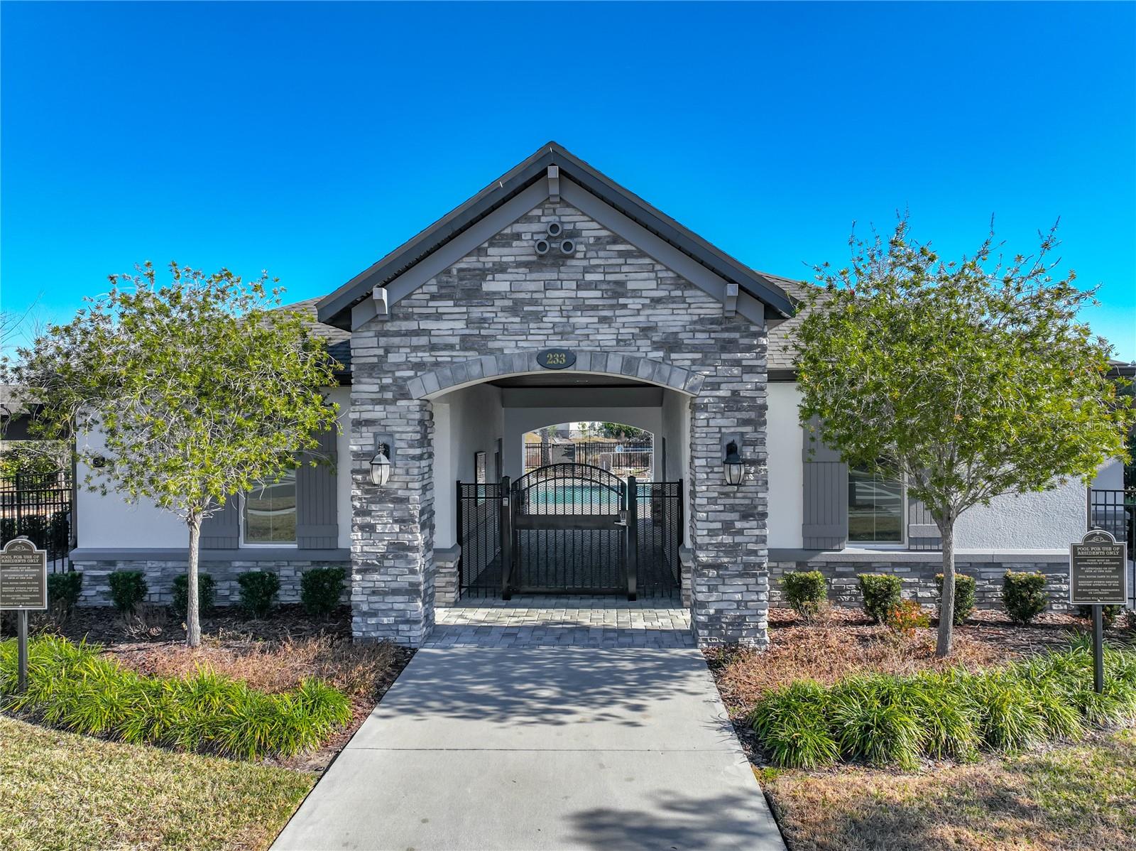 Image 50 of 53 For 381 Smugglers Way