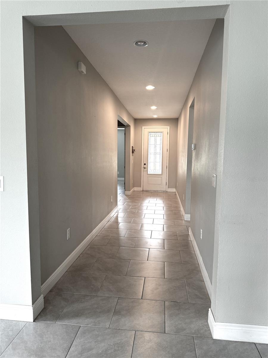 Image 5 of 45 For 1315 Yorkshire Court