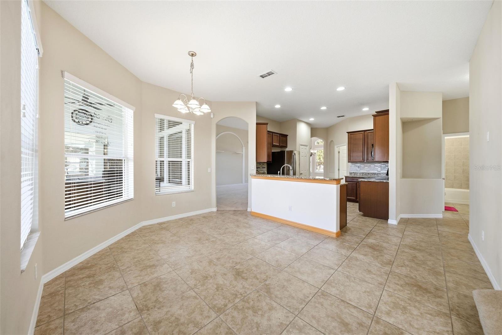 Image 11 of 49 For 1734 Palmerston Circle