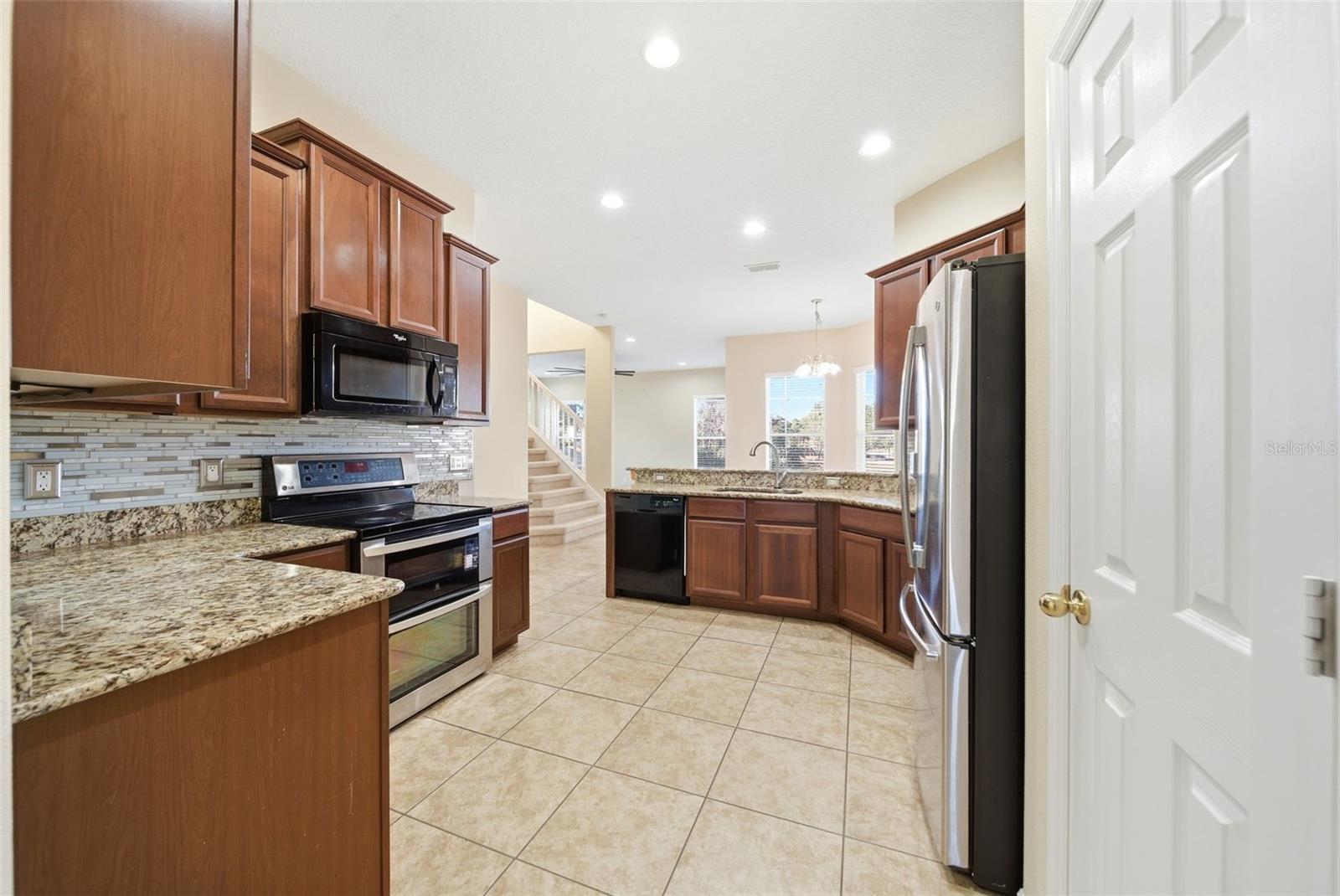 Image 12 of 49 For 1734 Palmerston Circle