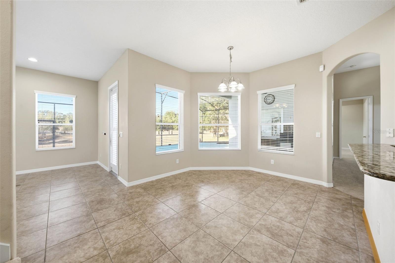 Image 13 of 49 For 1734 Palmerston Circle