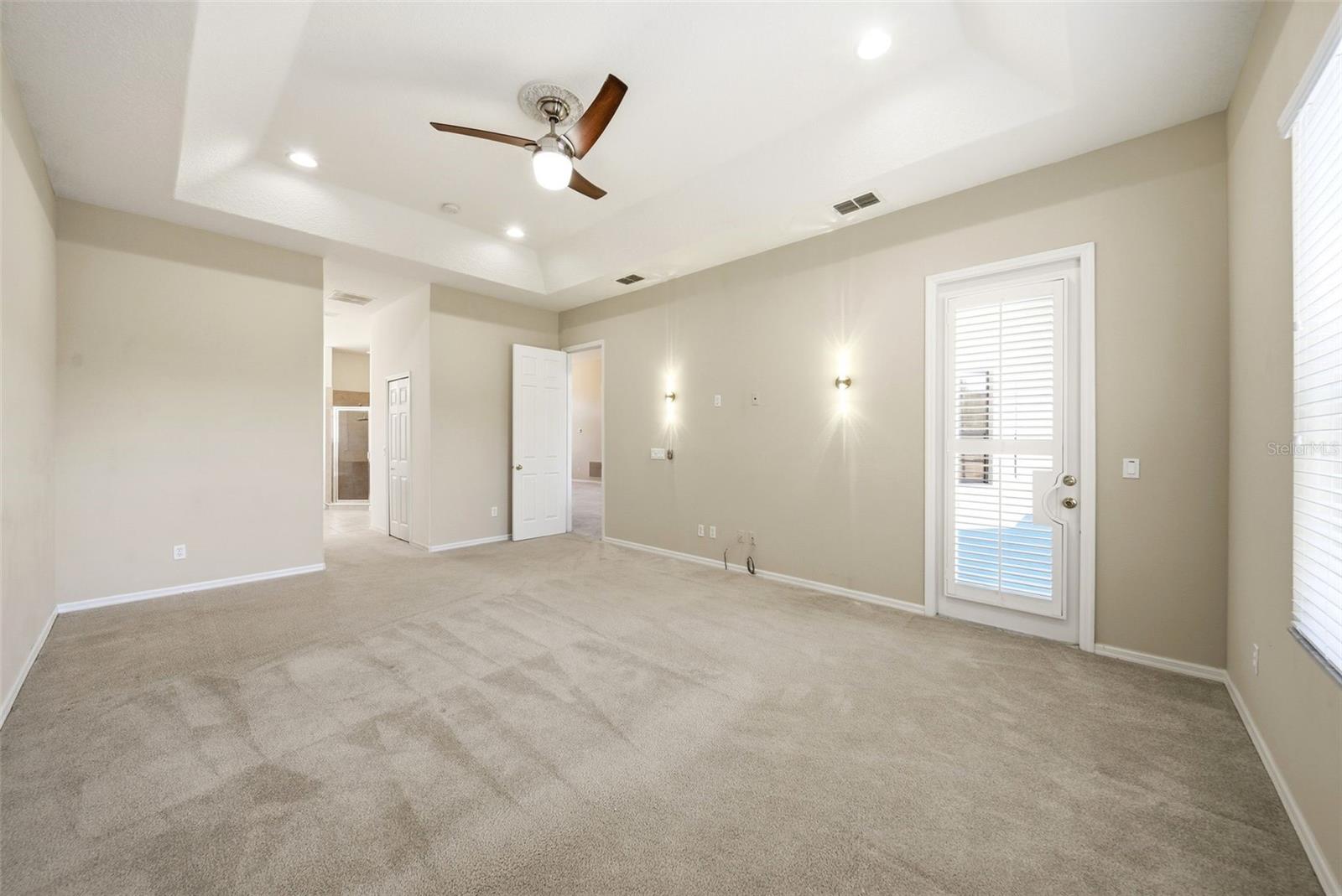 Image 15 of 49 For 1734 Palmerston Circle