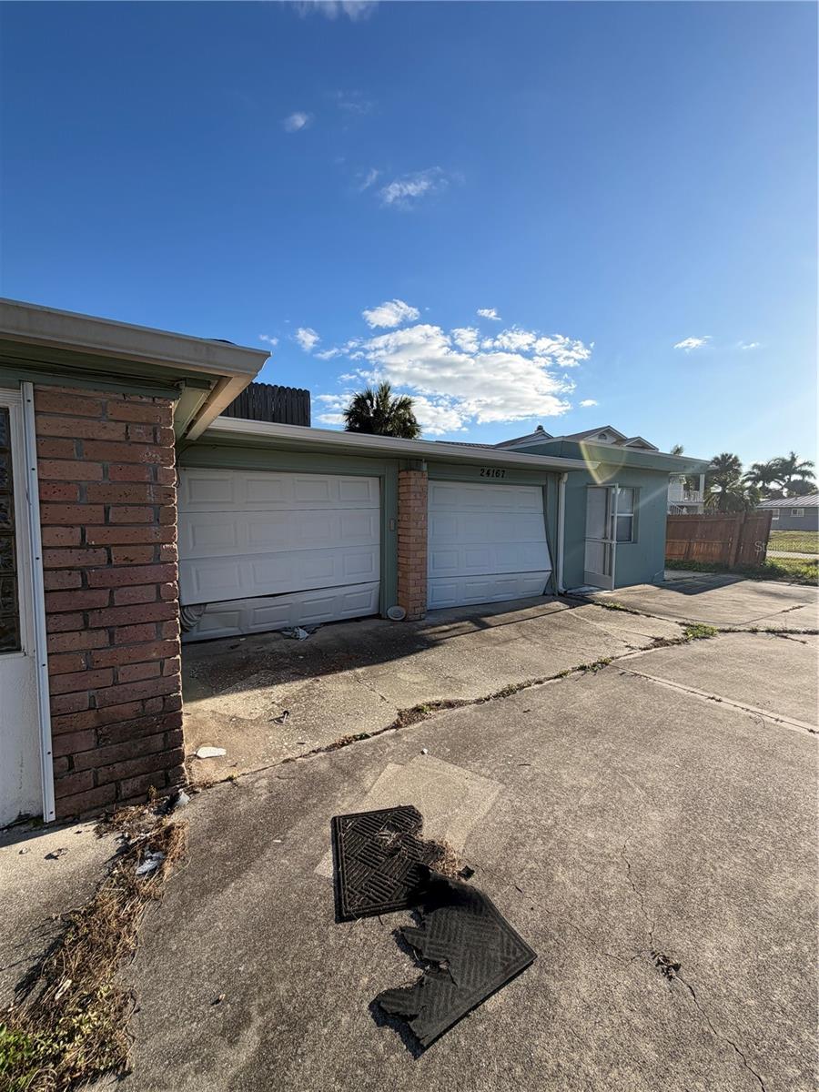 Image 10 of 23 For 24167 Harborview Road