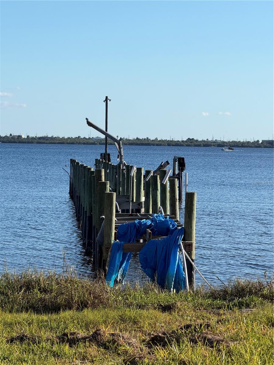 Image 11 of 23 For 24167 Harborview Road