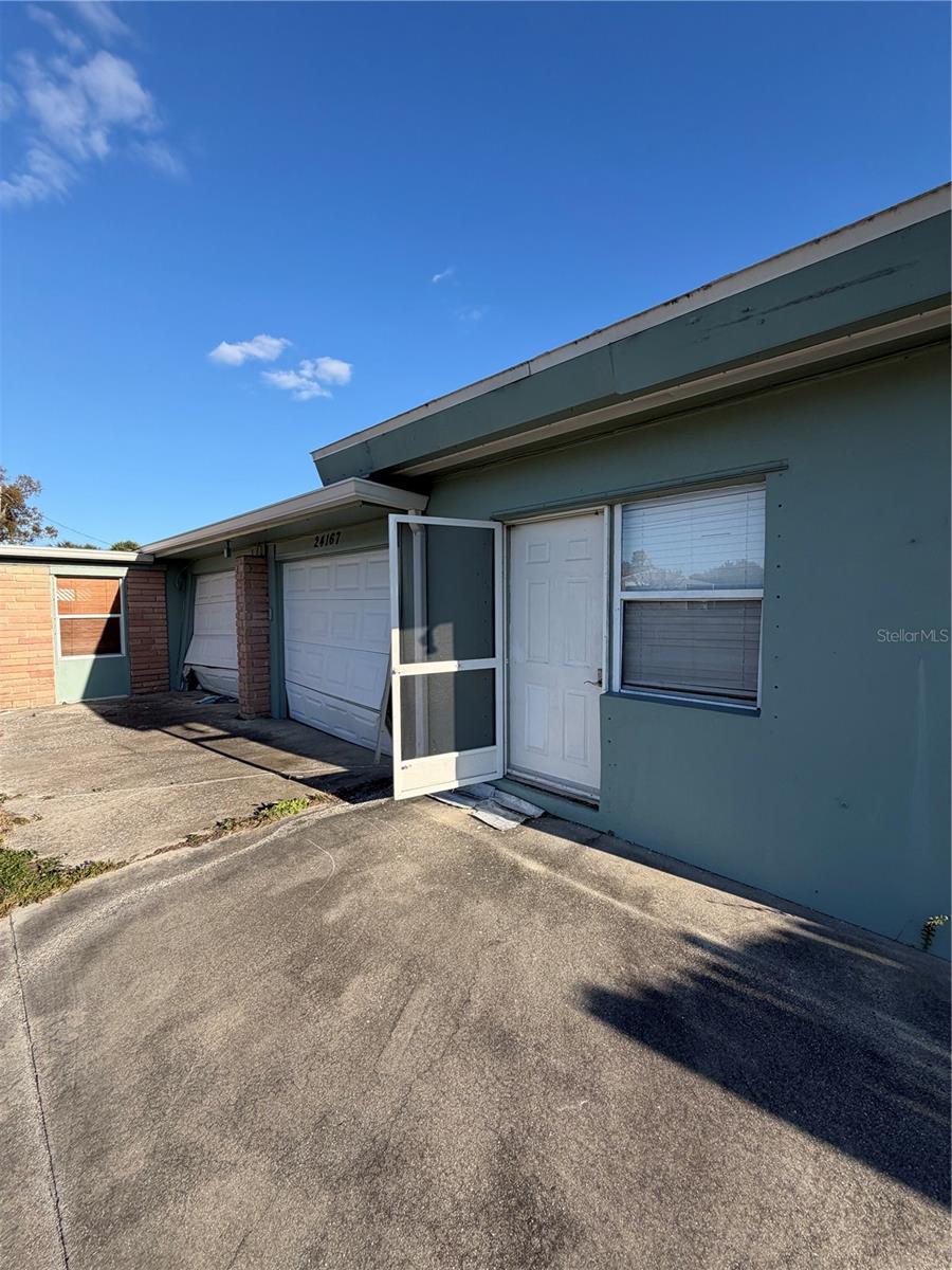 Image 9 of 23 For 24167 Harborview Road